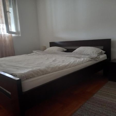 Fantastic Brand New Apartment 2 波德戈里察 外观 照片