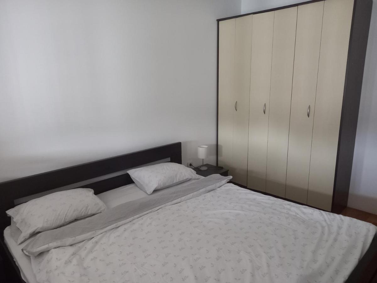 Fantastic Brand New Apartment 2 波德戈里察 外观 照片